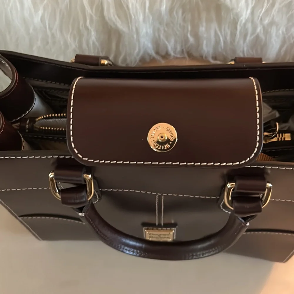 Dooney and Bourke Handbag - Bordeaux Color with Dust Bag - Picture 7 of 15
